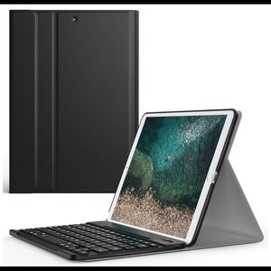 iPad Pro 10.5 Case With Bluetooth Keyboard